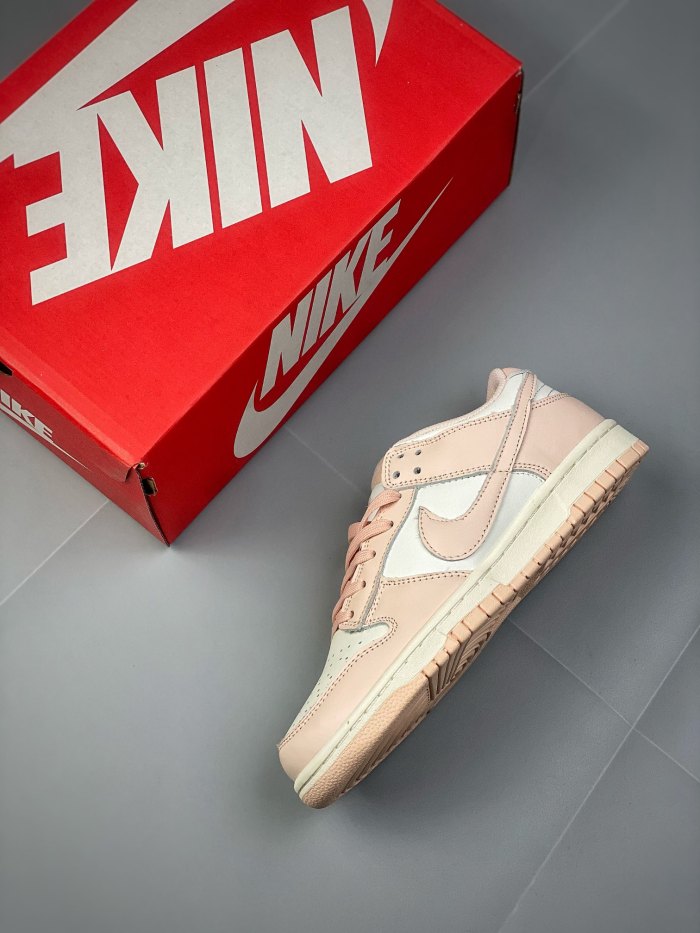 Nike Dunk Low Orange Pearl (W)