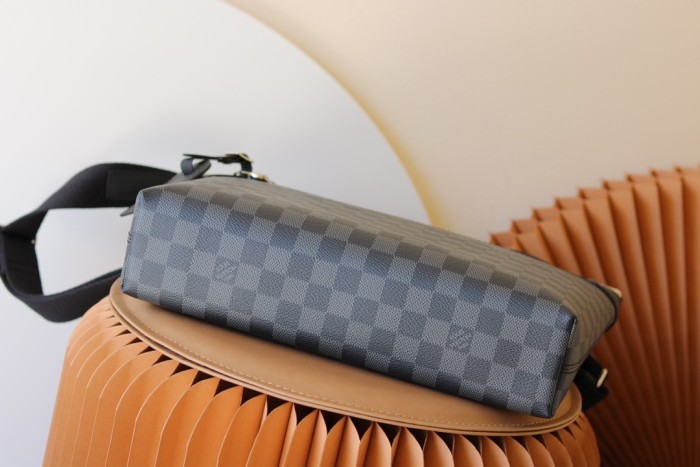 Handbag Louis Vuitton N40003 size 34 x 26 x 8.0cm