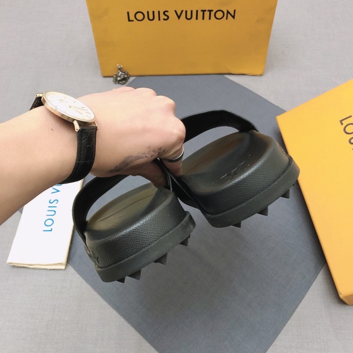 Louis Vuitton Slipper 110