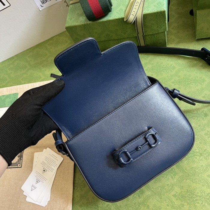 Handbag Gucci 726226 size 20.5*14.5*5 cm