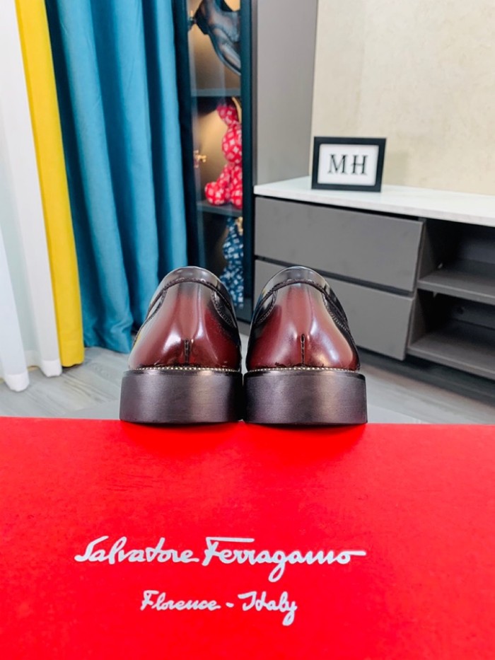 Salvatore Ferragamo Boots 34