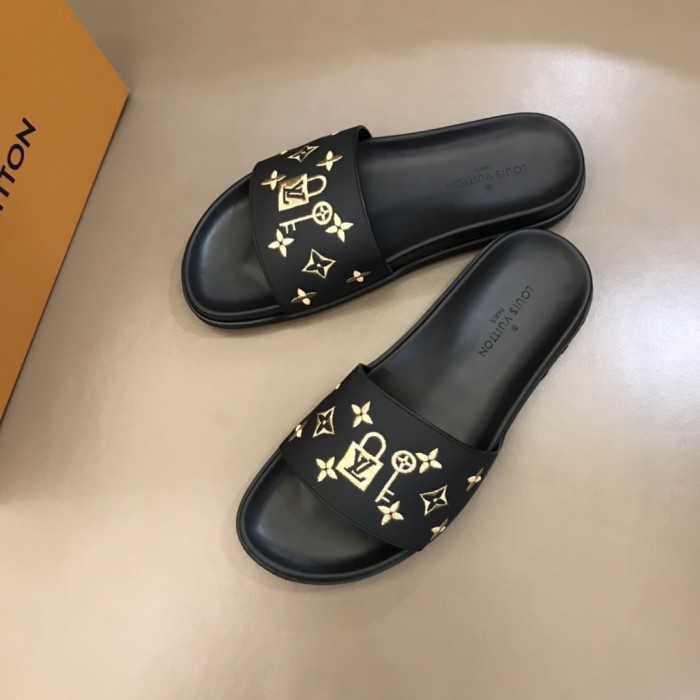 Louis Vuitton Slipper 86