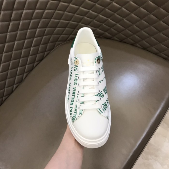 Louis Vuitton Low Top sneaker 82