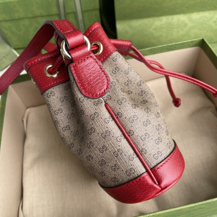 Handbag Gucci 647801 size 15.5*17*7.5 cm