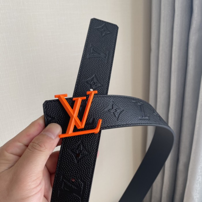 Louis Vuitton Belt 7 (width 4cm)