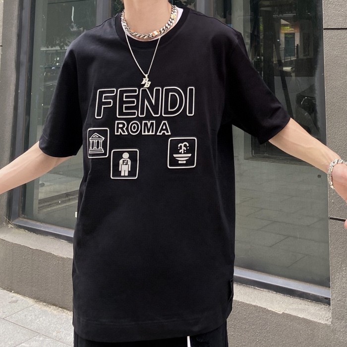 Clothes Fendi 11
