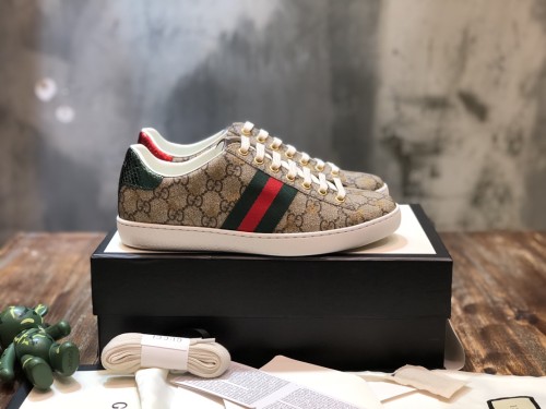 Gucci Ace Supreme Bees