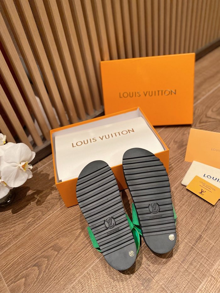 Louis Vuitton PASEO FLAT COMFORT SANDALS WOMEN 8
