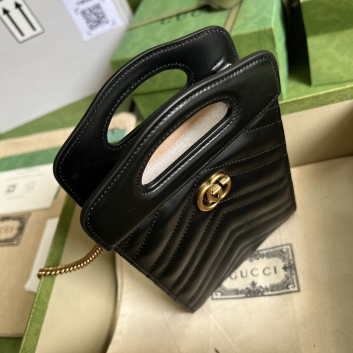 Handbag Gucci 699756 size 14*23*4.5 cm