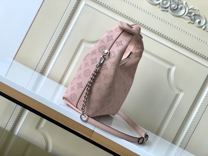 Handbags Louis Vuitton M55806 size 28 x 34 x 12 cm
