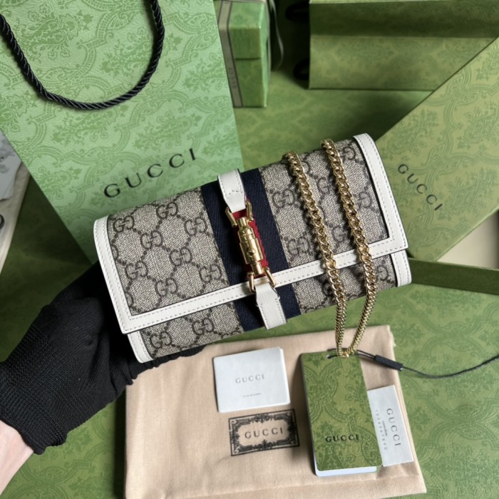 Handbag Gucci 652681 size 19*10*3.5 cm