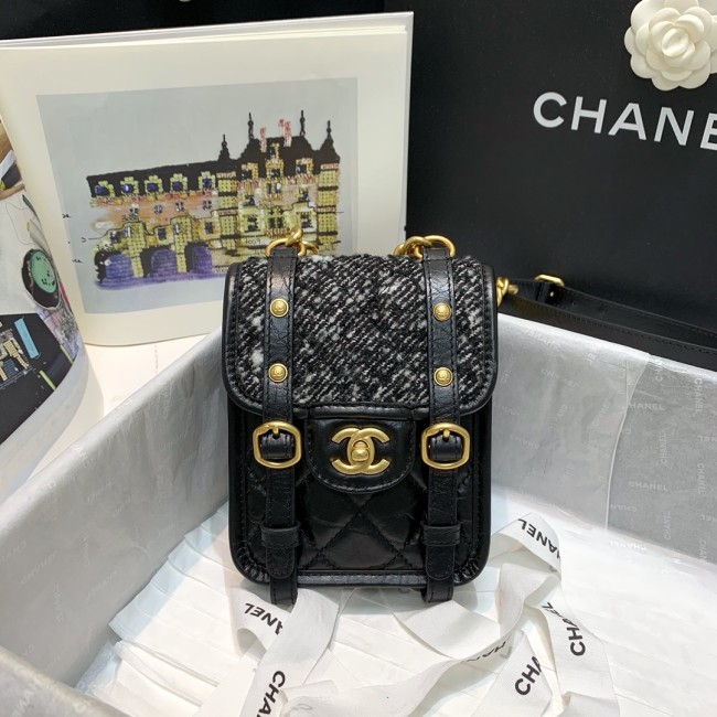 Handbag Chanel AS3695 size 14 17 4 cm