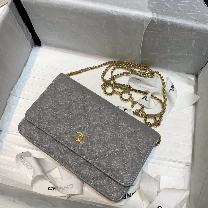 Handbag Chanel 81152 size 19 cm