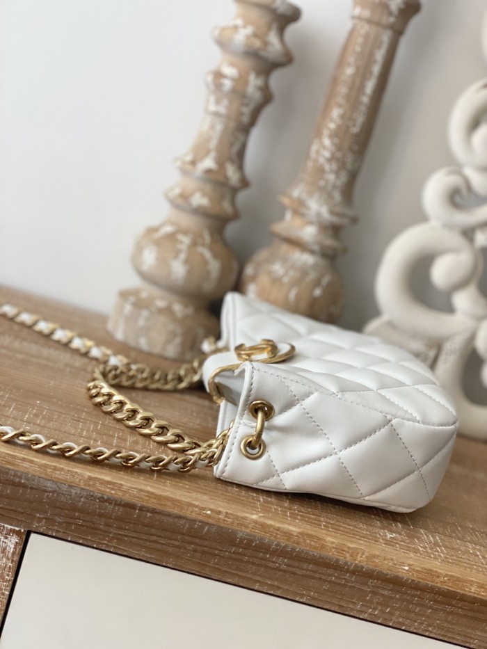 Handbag Chanel 3475 size 12.5*19*6.5* cm