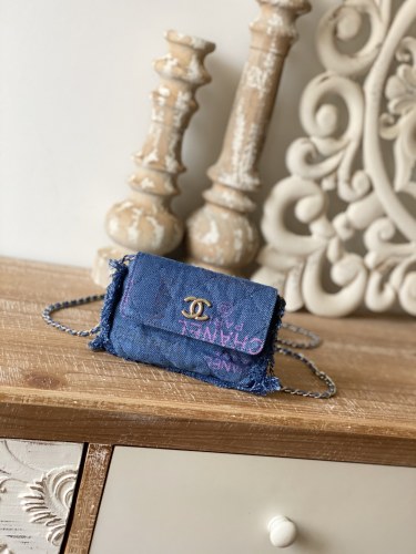 Handbag Chanel 2623 size 14x10 cm