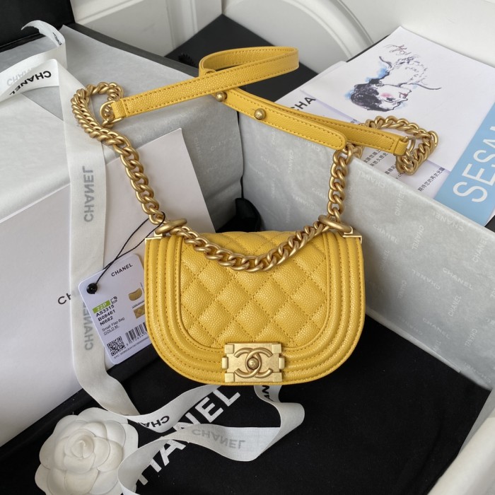 Handbag Chanel AS3315 size 15x9.5x4.5 cm