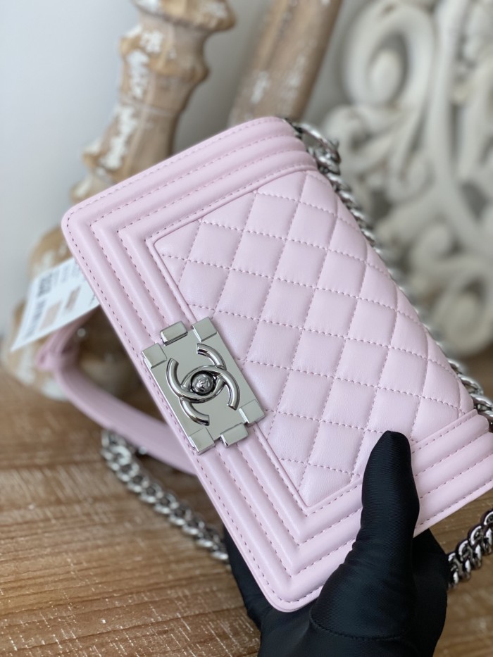 Handbag Chanel 67085 size 20 cm