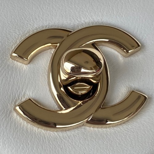 Handbag Chanel AS1786 size 17 cm