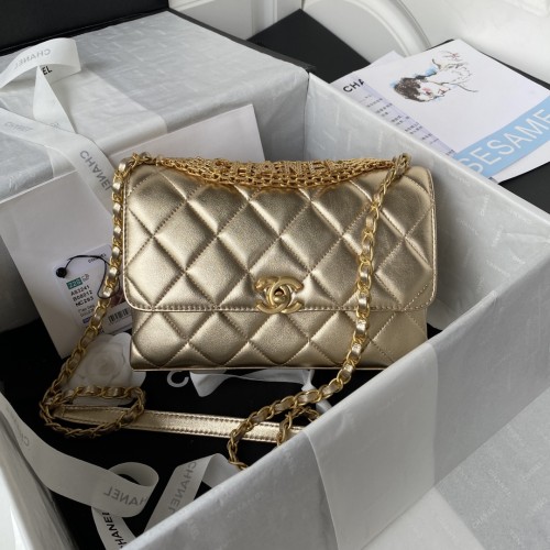 Handbag Chanel AS3241 size 23*15*7 𝗰𝗺
