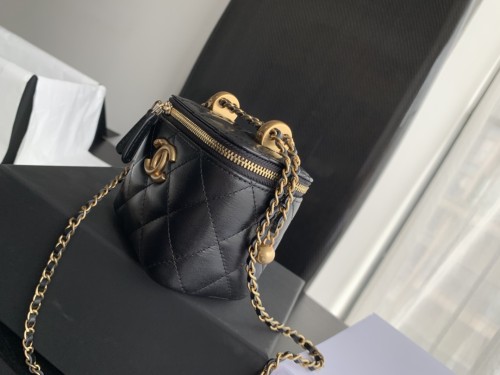 Handbag Chanel 2292 size 8.5cmx11cmx7 cm