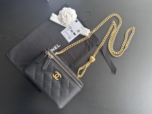 Handbag Chanel 3204 size 16cmx8cmx10 cm