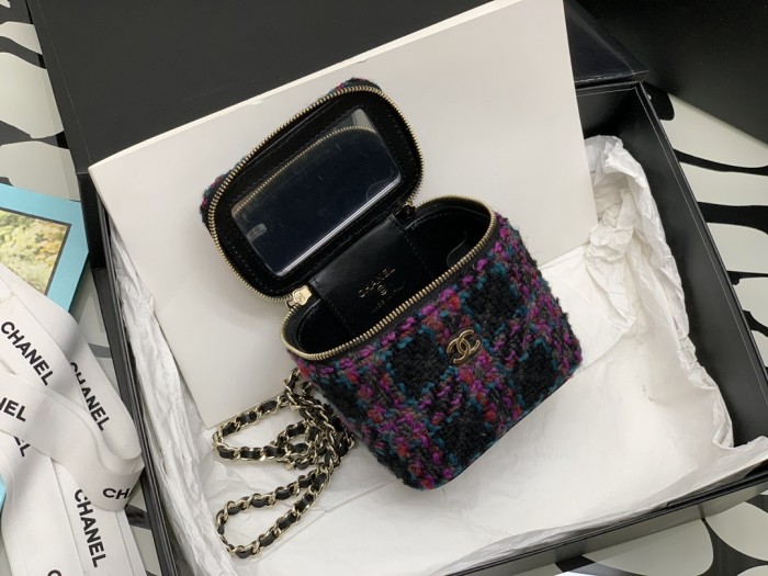 Handbag Chanel 99218 size 8.5*11*7* cm