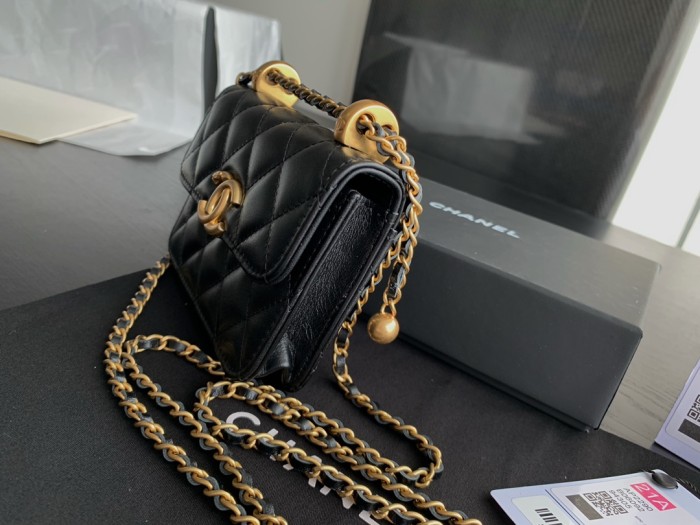 Handbag Chanel 2290 size 12cmx9 cm