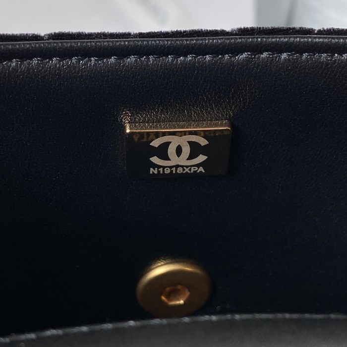 Handbag Chanel AS3442 size 16*12*5 cm