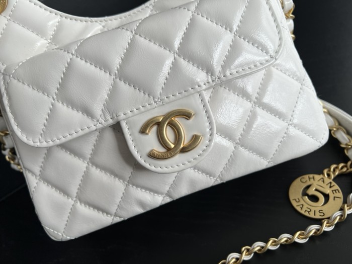 Handbag Chanel AS3710 size 17cmx19cm6 cm