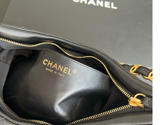 Handbag Chanel 3561 size 28cmx22cm7 cm