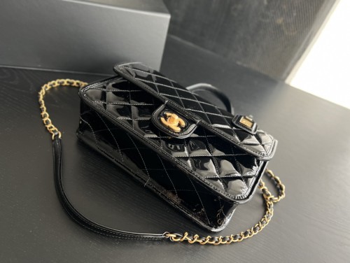 Handbag Chanel AS3652 size 25 cm