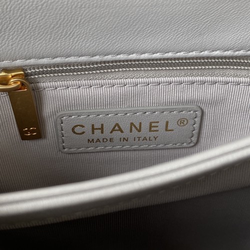 Handbag Chanel AS3498 size 15X20.5X8 cm