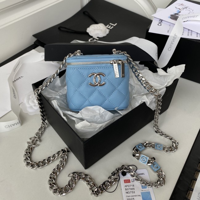Handbag Chanel AP2718 size 12 cm
