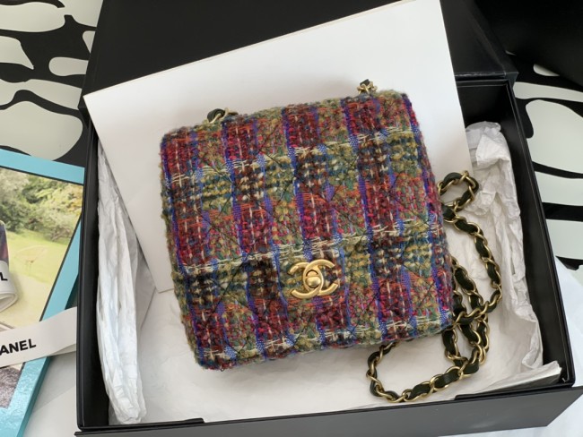 Handbag Chanel size 15*14*7* cm
