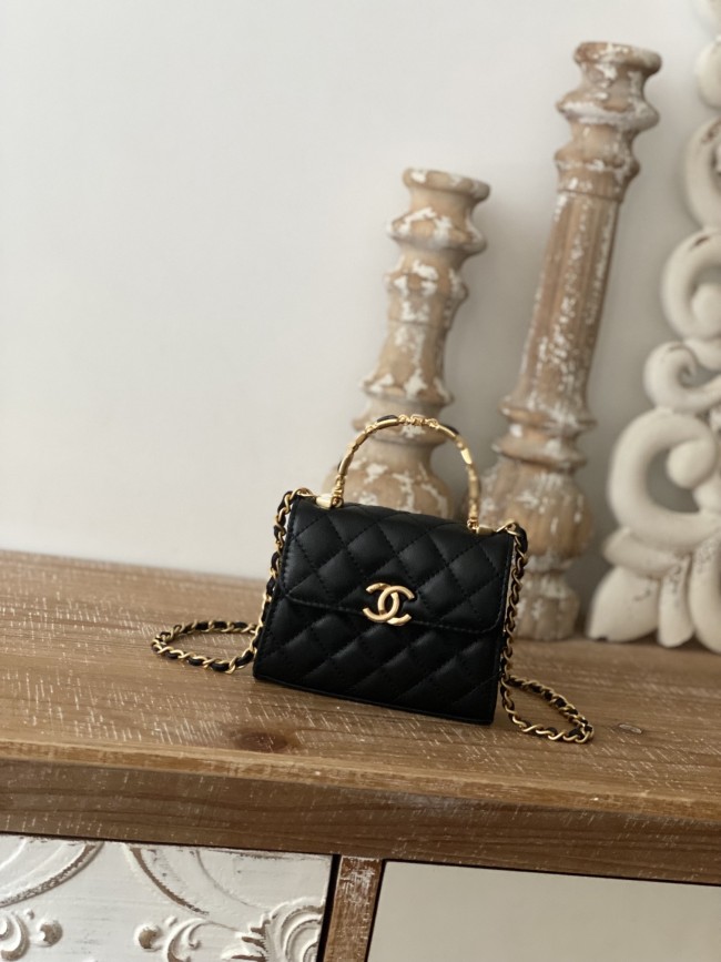 Handbag Chanel AP81212 size 8.5*11*4 cm