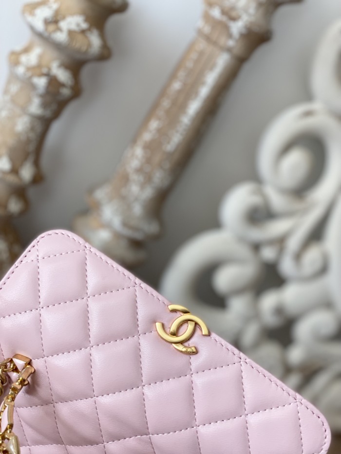 Handbag Chanel AP81214 size 10*18*4.5 cm