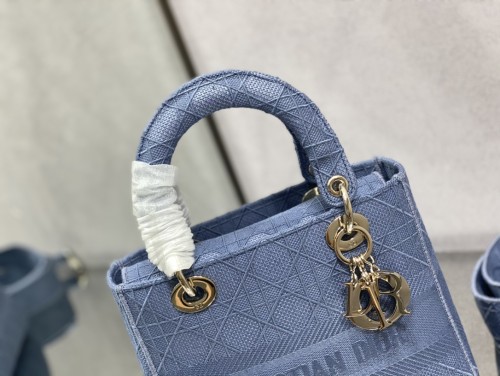 Handbag Dior size 24 cm