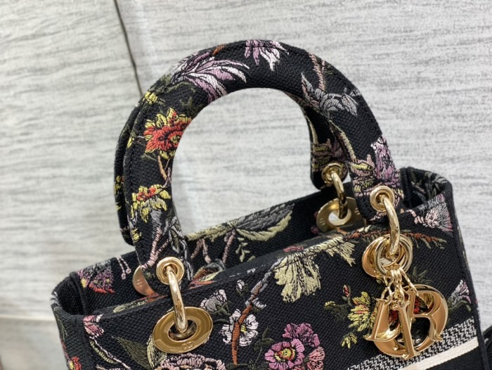 Handbag Dior size 24*11*20 cm