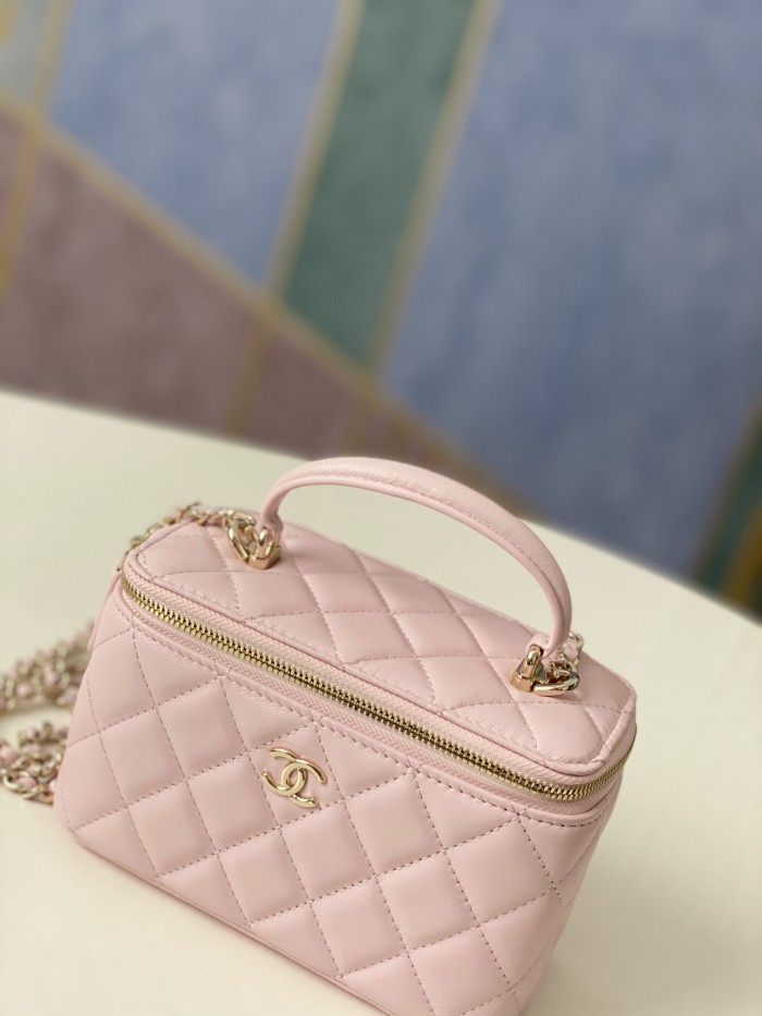 Handbag chanel 81190 size 9.5 17 8 cm