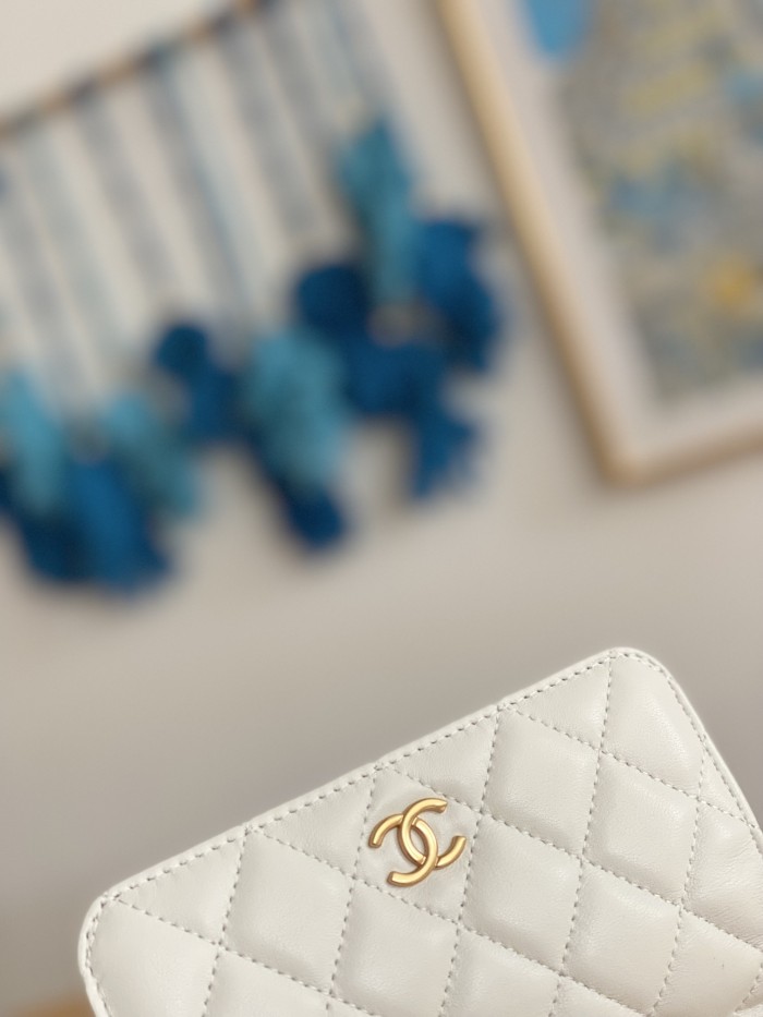Handbag Chanel 81216 size 15.2 9.5 3.5 cm