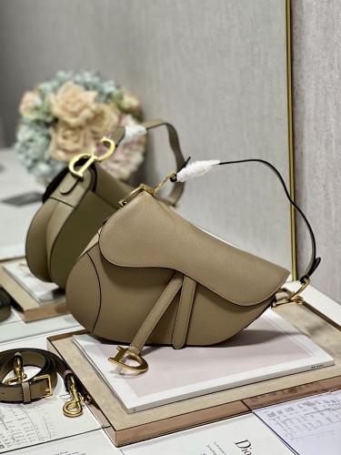 Handbag Dior 3397 size 19.5×16×6.5 cm