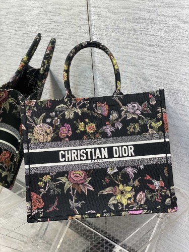 Handbag Dior size 42*18*35 cm
