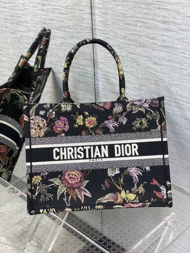 Handbag Dior size 36*18*28 cm