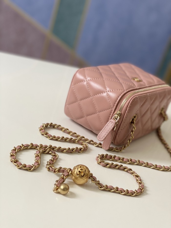 Handbag Chanel 81138 size 16 9.5 8 cm
