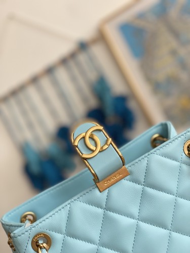 Handbag Chanel 3477 size 22*25*9* cm