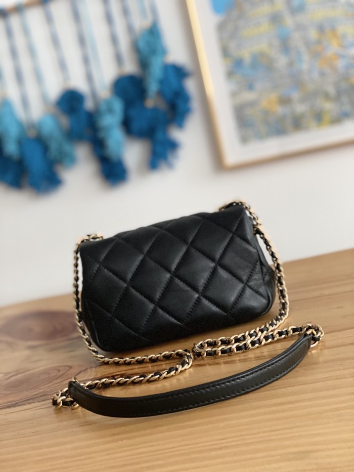 Handbag Chanel 3473 size 13*18*6 cm