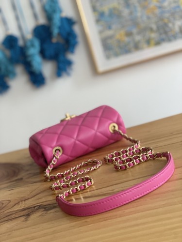 Handbag Chanel 3473 size 13*18*6 cm