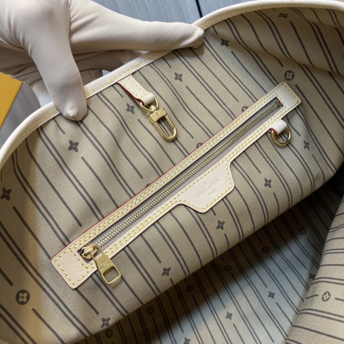 Handbag Louis Vuitton M40353 size 52-30-20 cm