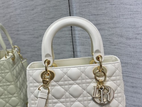 Handbag Dior size 24 cm