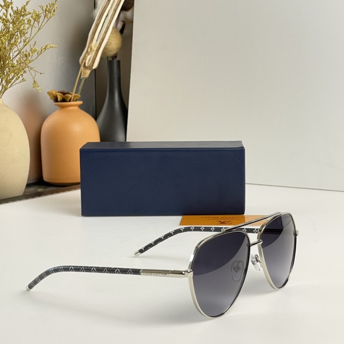 Sunglasses Louis Vuitton Z1797U Size：59 15-145